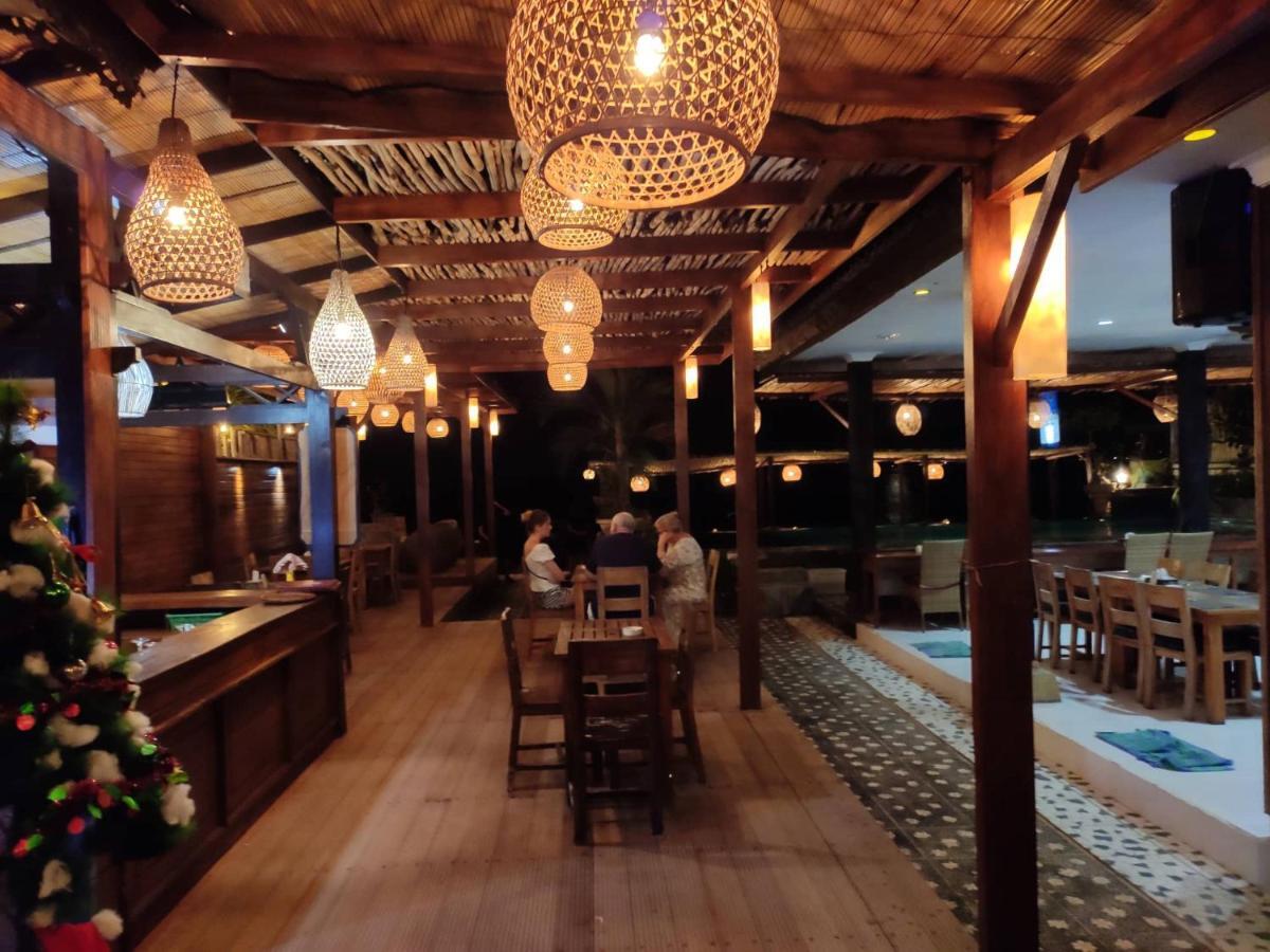 Linda Beach Hotel Нуса-Лембонган Экстерьер фото